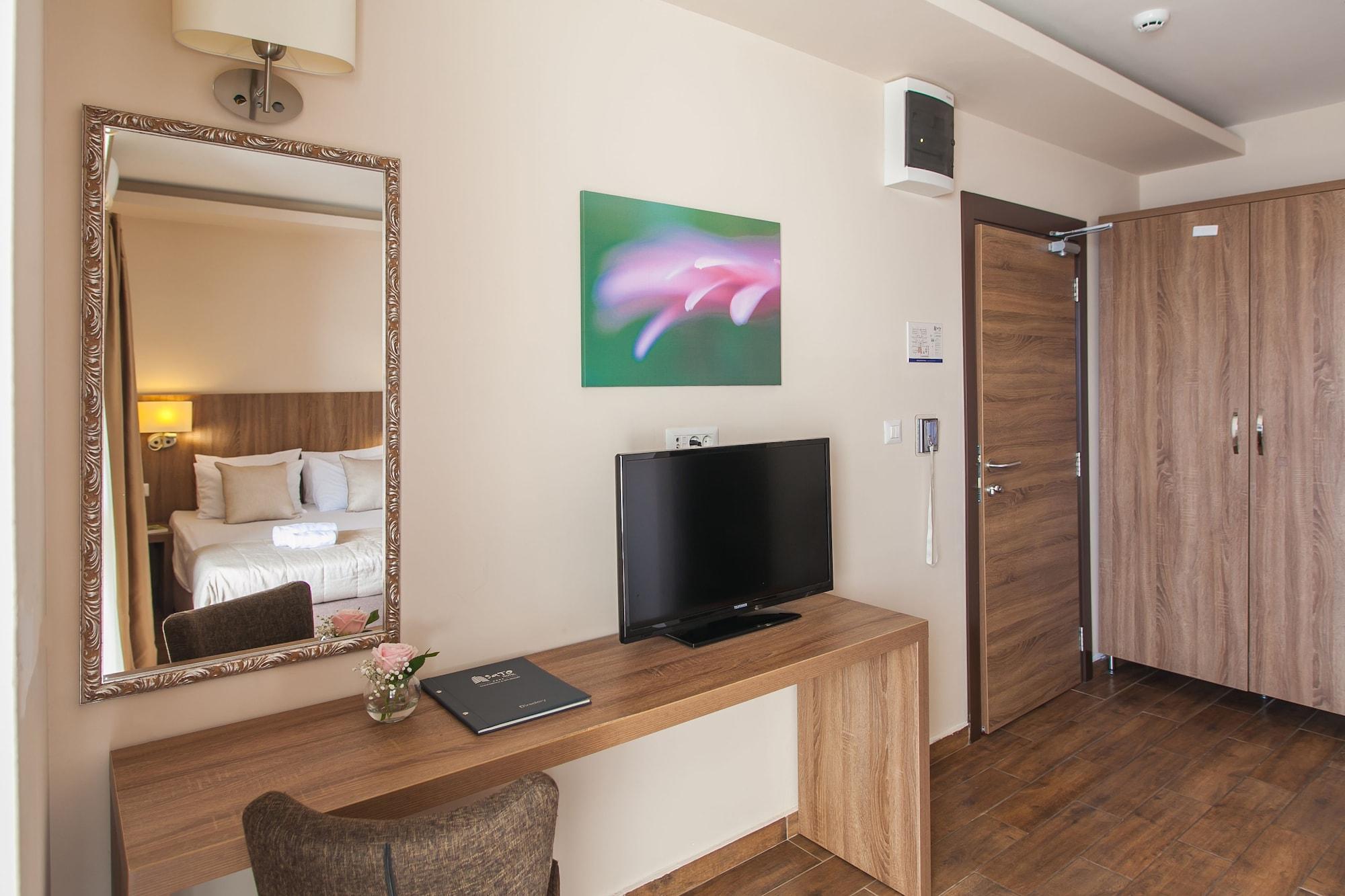 Sato Conference And Spa Hotel ซูโตมอเร ภายนอก รูปภาพ