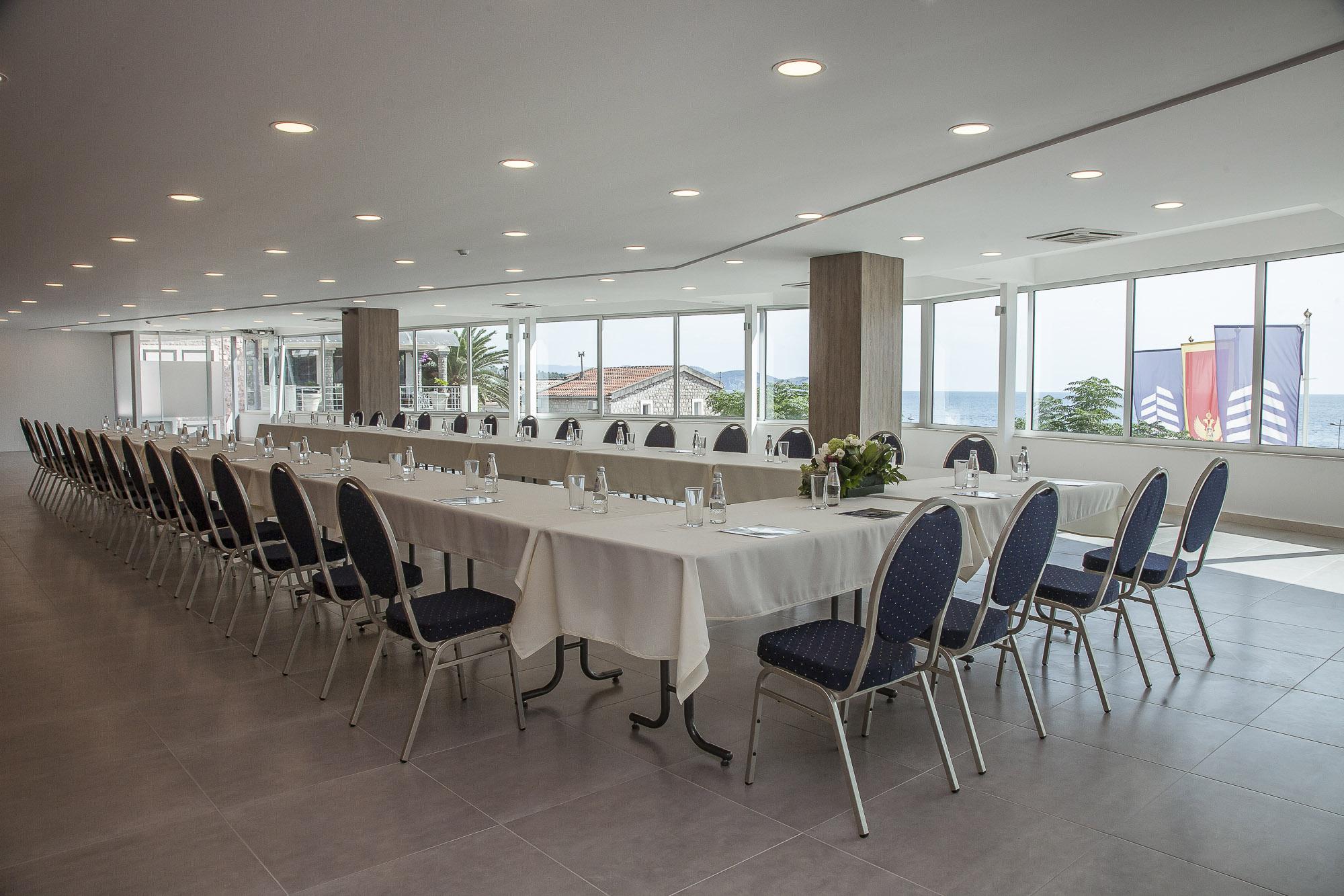 Sato Conference And Spa Hotel ซูโตมอเร ภายนอก รูปภาพ