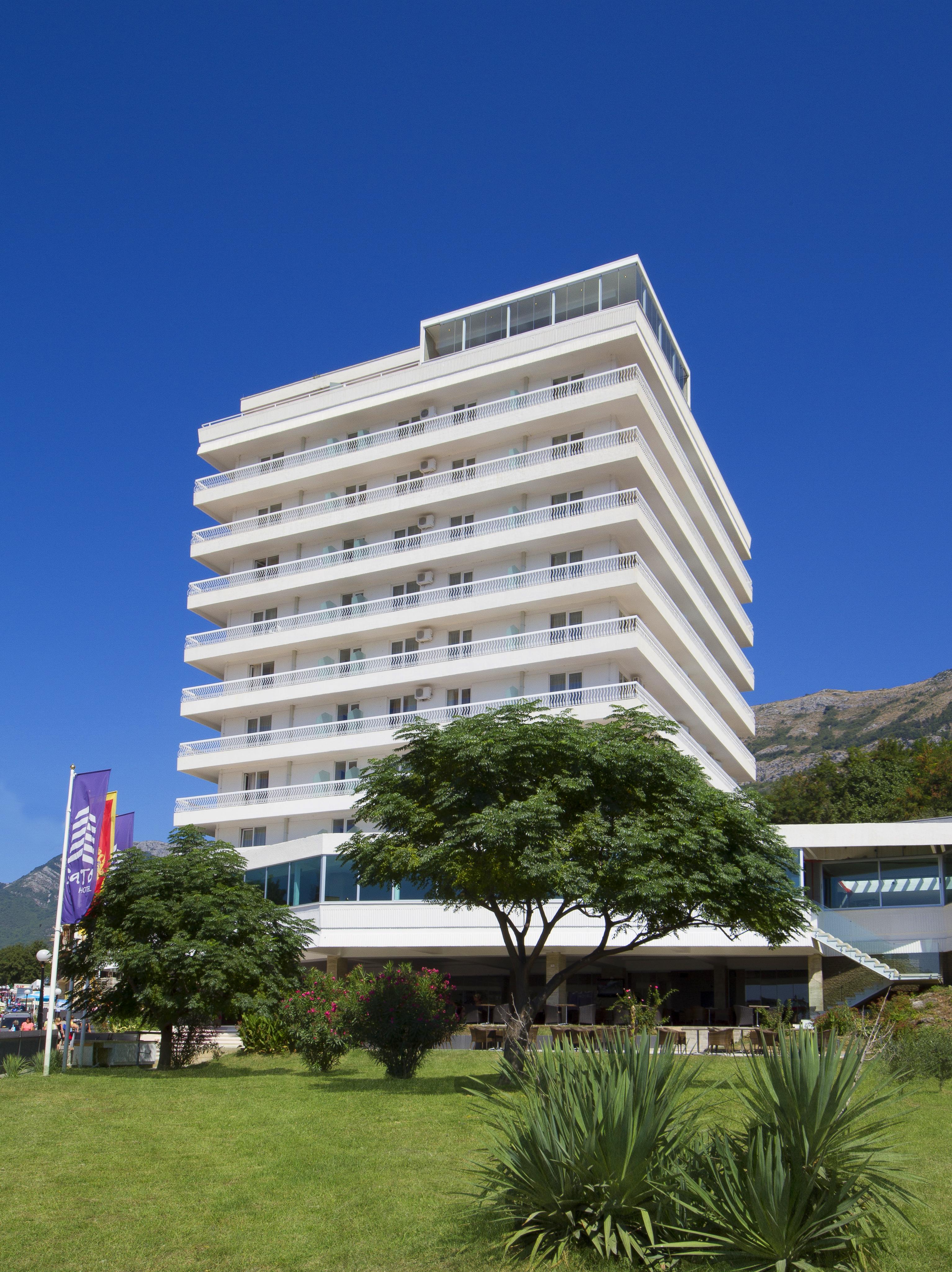Sato Conference And Spa Hotel ซูโตมอเร ภายนอก รูปภาพ